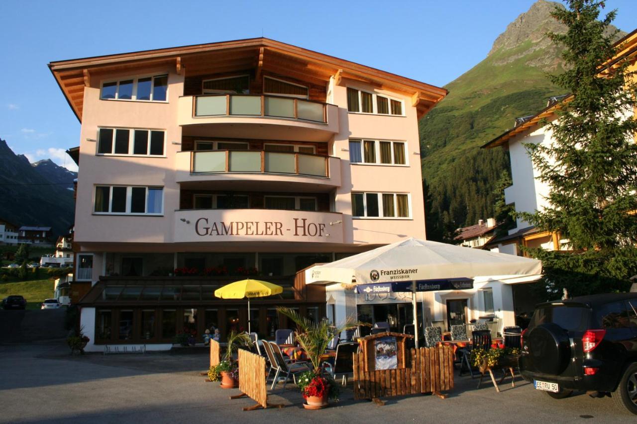 Gampeler Hof Hotel Galtuer Exterior photo